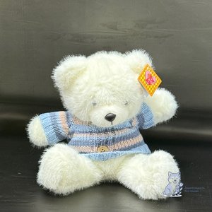 Медведь в свитере